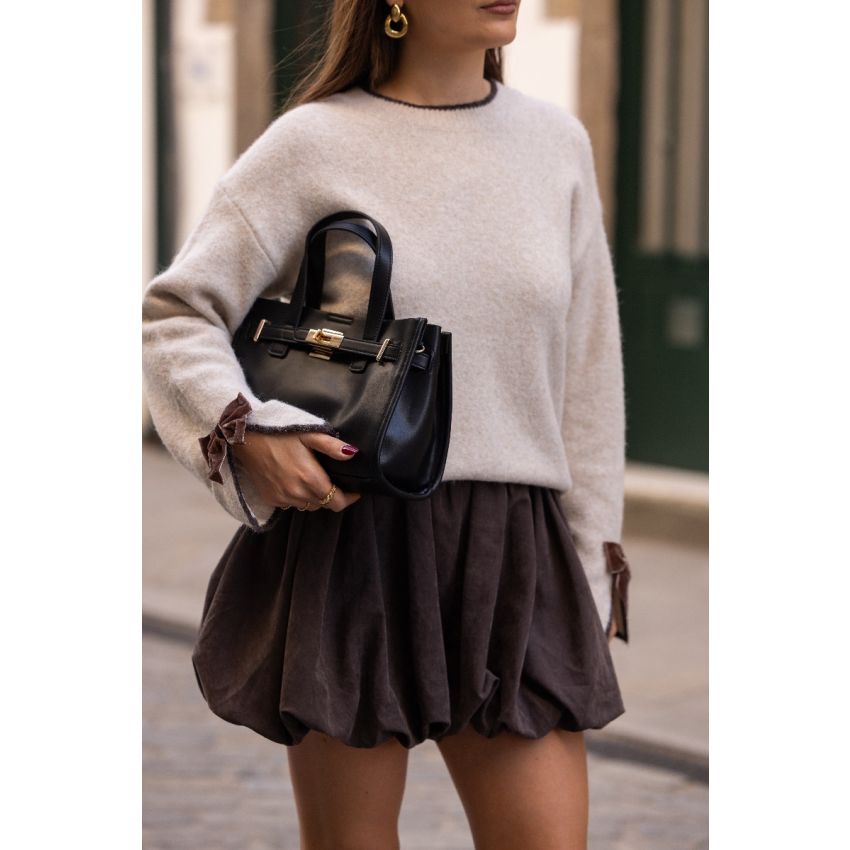 Cal&ccedil;&otilde;es e Saias