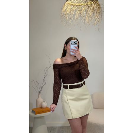 Saia c/cinto castanho e forro calção