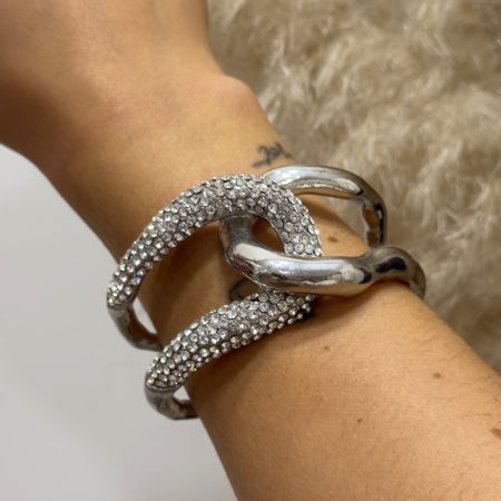 Escrava Grande Prateada