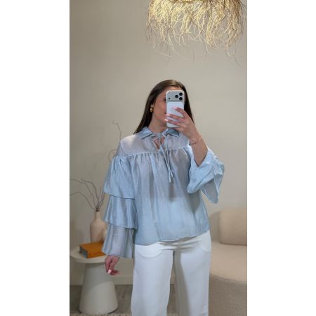 Blusa folhos acetinada