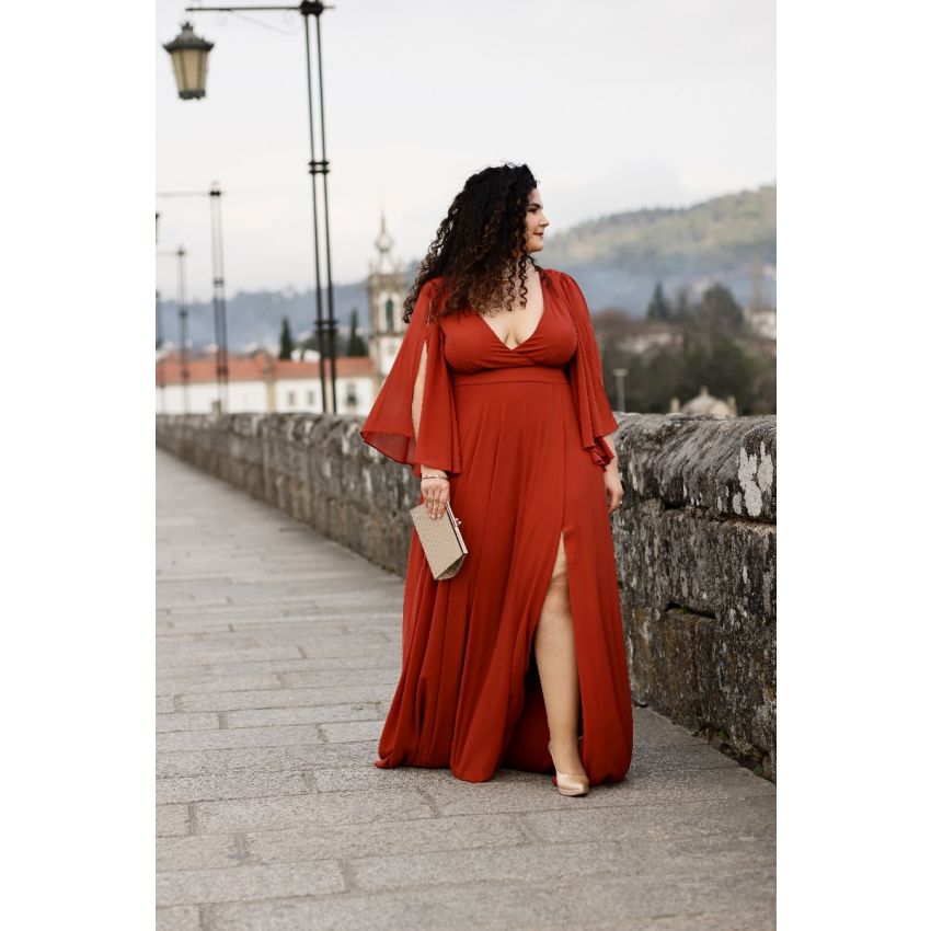 Vestido Terracota com Mangas Fluidas