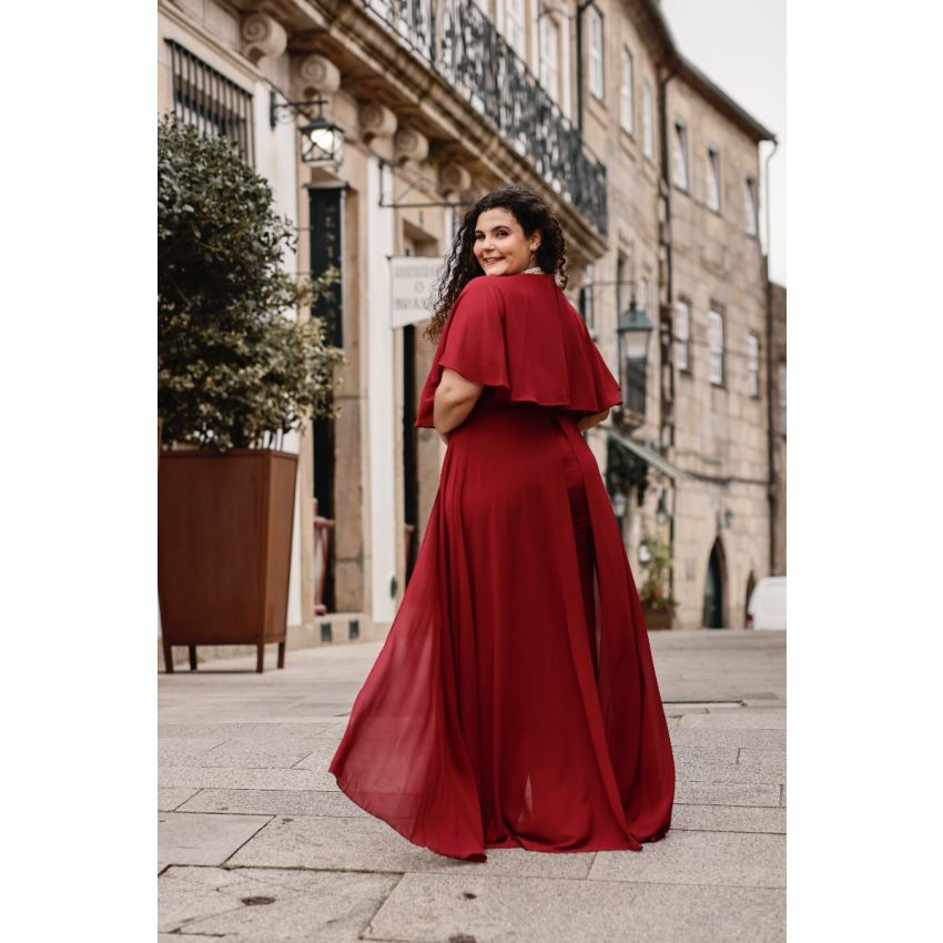 Macacão Plus Size Elegance Bordeaux