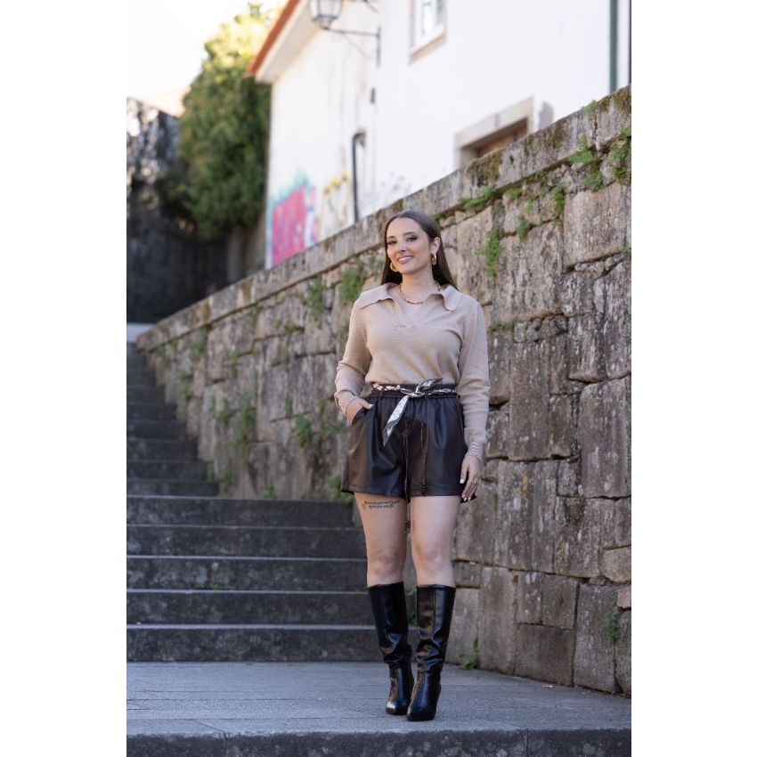 Malha com gola efeito polo