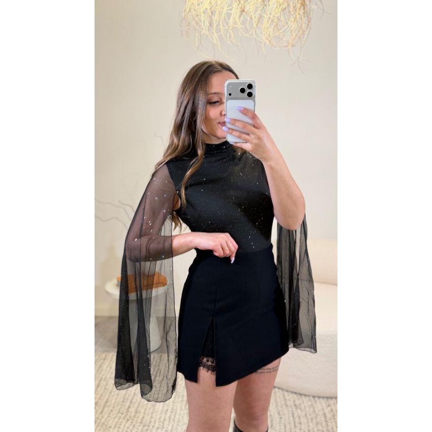 Saia Calção detalhe renda