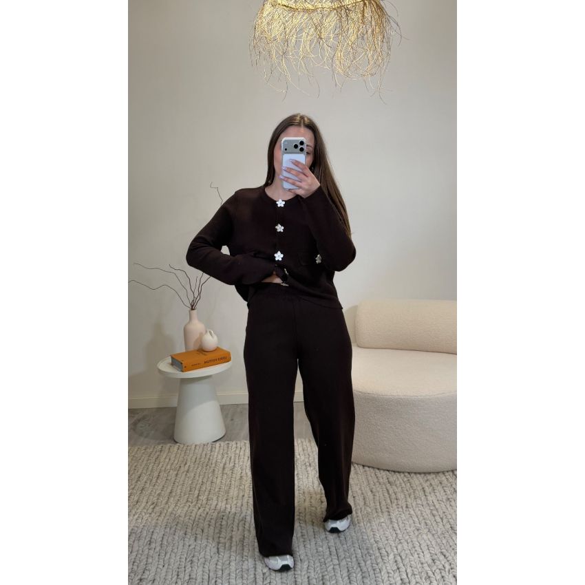 Conjunto Flower Castanho