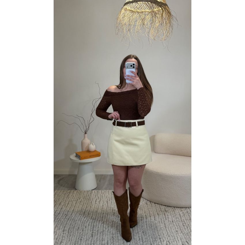 Saia c/cinto castanho e forro calção