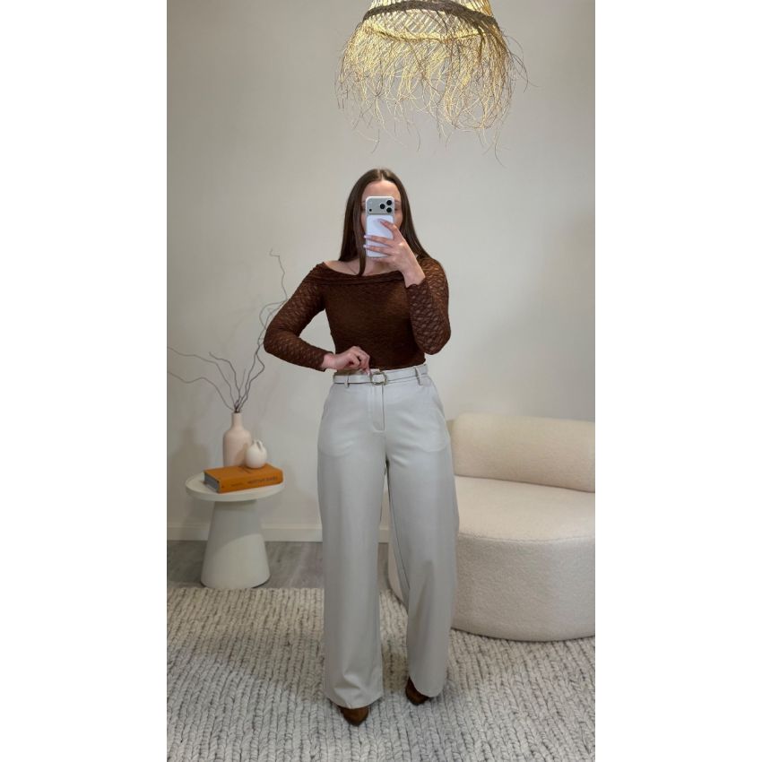 Pantalona média large c/cinto