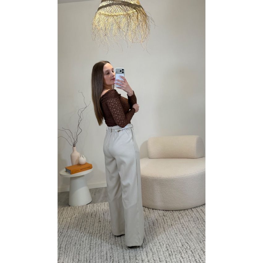 Pantalona média large c/cinto