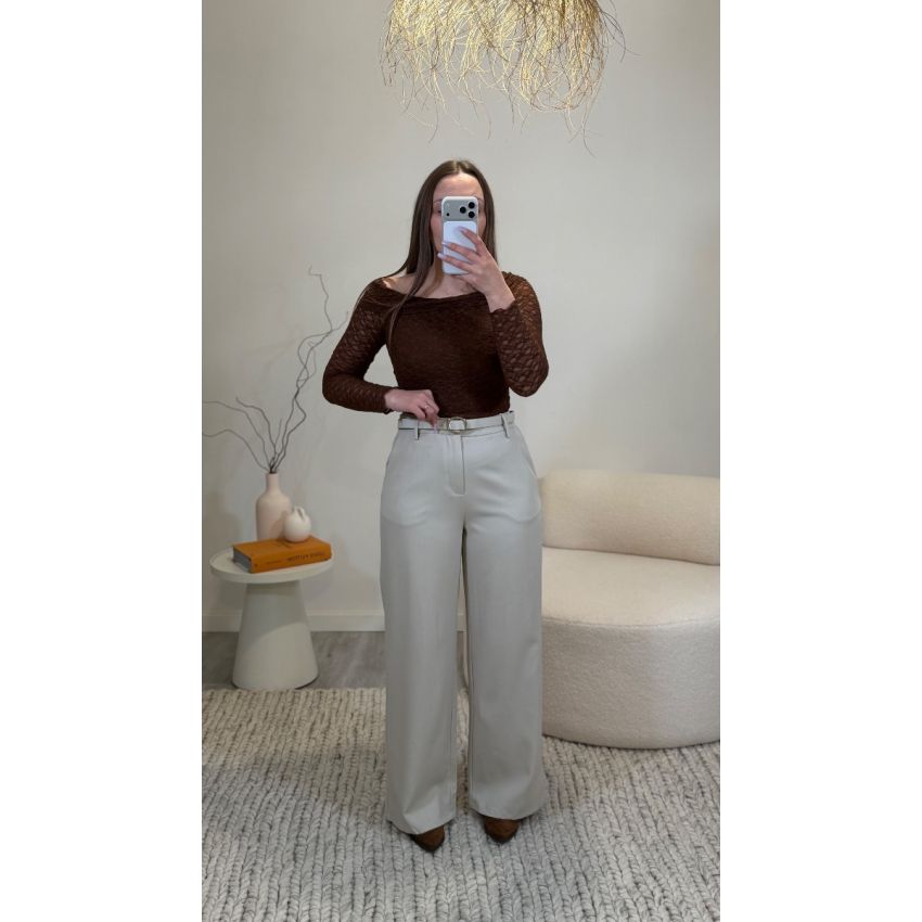 Pantalona média large c/cinto