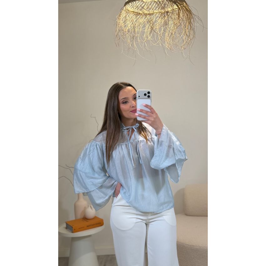 Blusa folhos acetinada