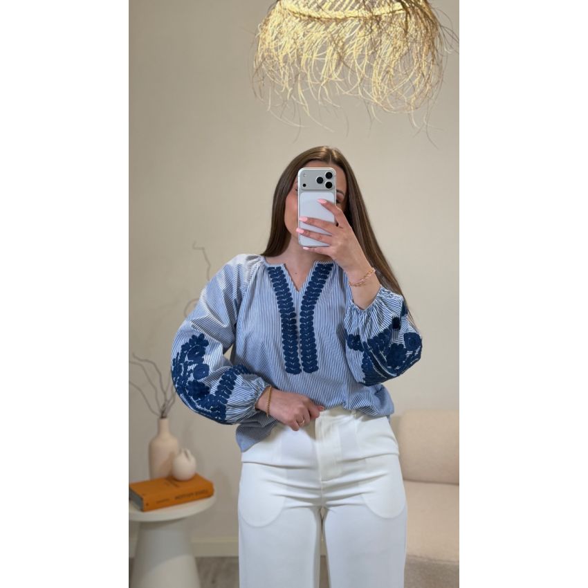 Blusa Serena riscas & bordado azul