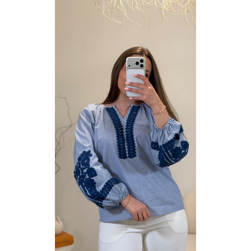 Blusa Serena riscas & bordado azul