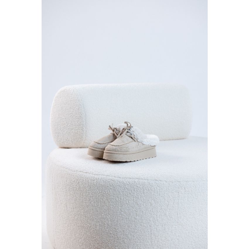 Pantufa Fluffy Bege