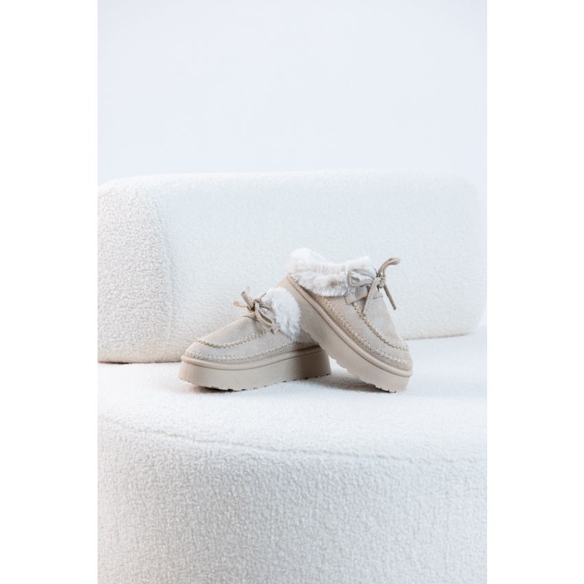 Pantufa Fluffy Bege