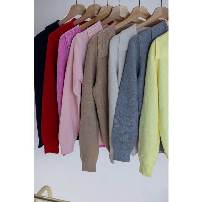 Malha com gola efeito polo