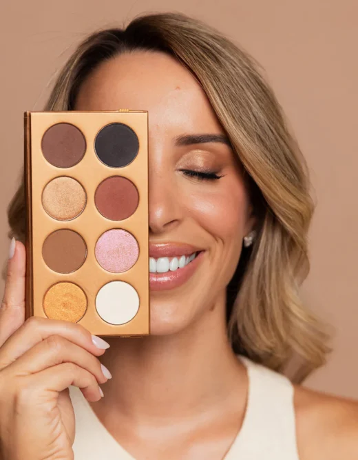 Paleta de Sombras Aura