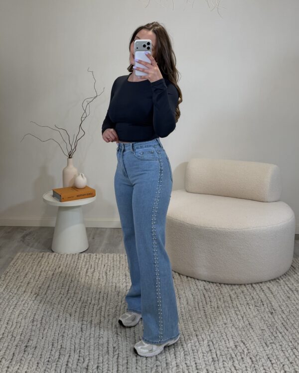 Wide Leg Tachas de lado