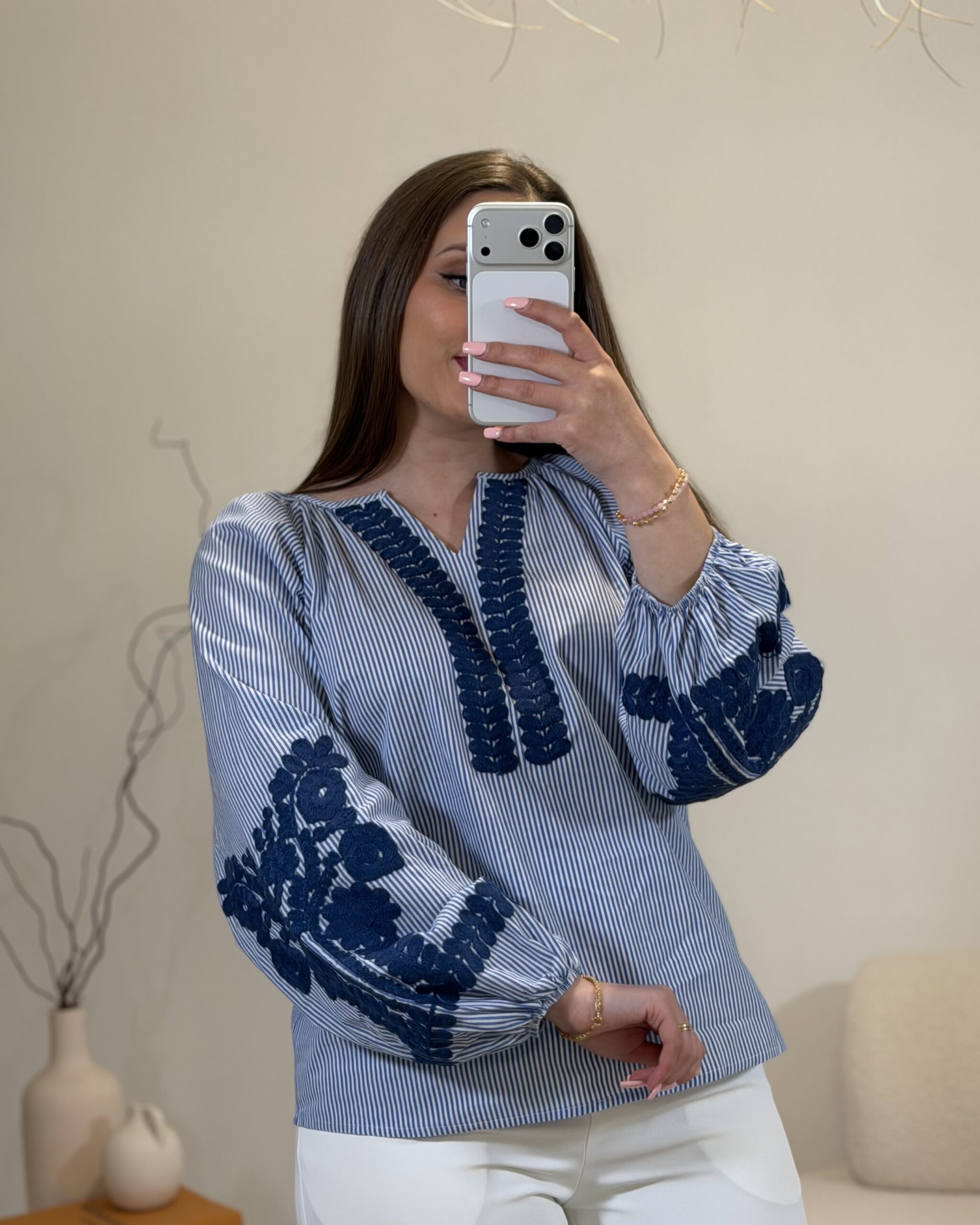 Blusa Serena riscas & bordado azul - Image 3