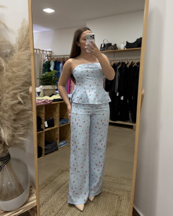Conjunto Rosalia