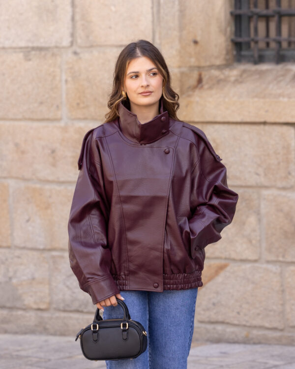Blusão Biker Oversize gola alta