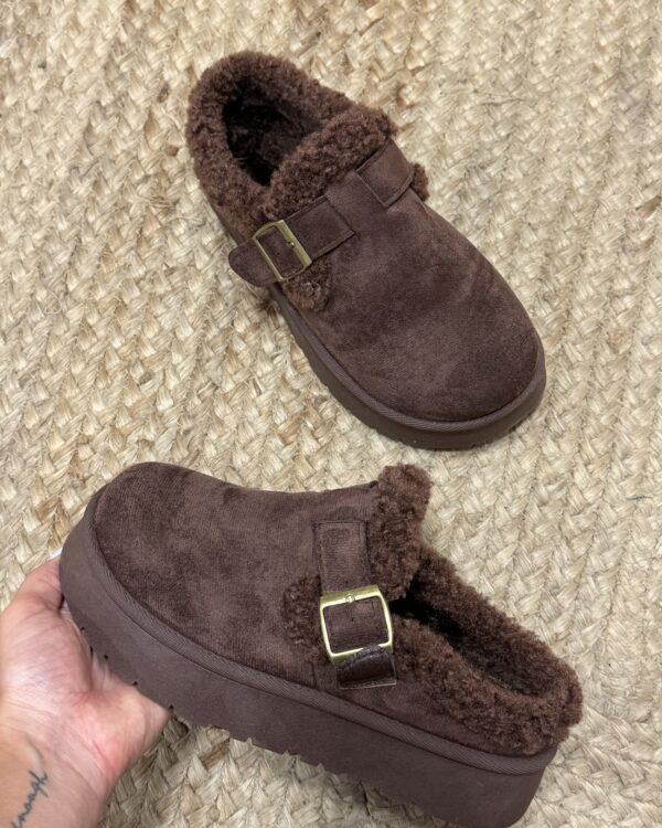Mules Pantufa Castanho Escuro